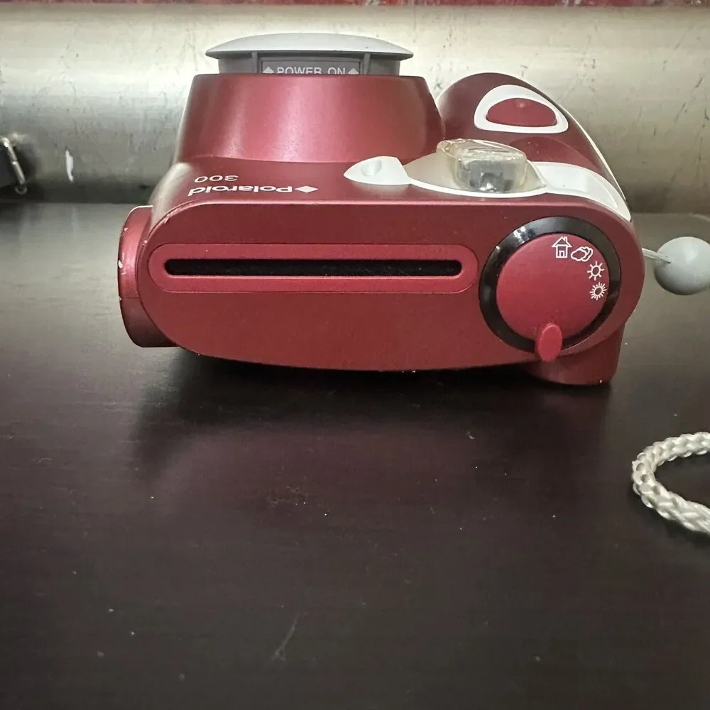 Polaroid 300 Red 60mm Focus Range Instant Camera, Tested and Working With Case